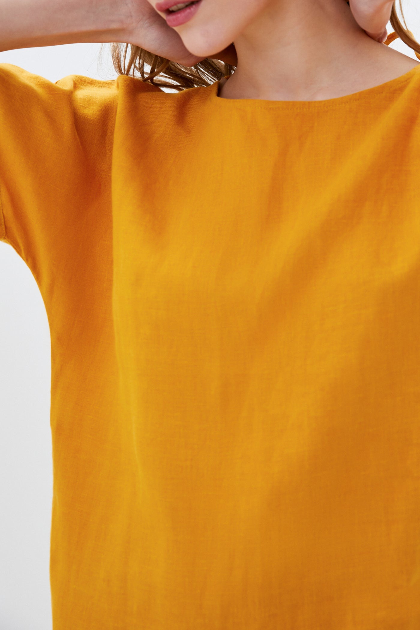 Льняное платье свободного кроя 009 Marigold