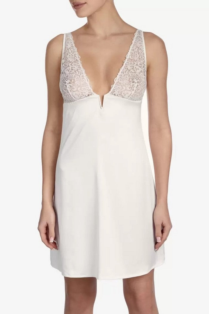 Сорочка с кружевным лифом Дримленд К81 white