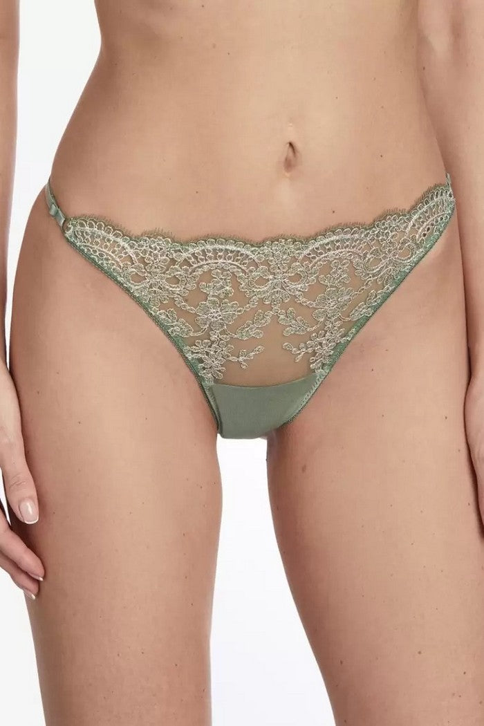 Трусики стринги с кружевом Нувель С240 olive