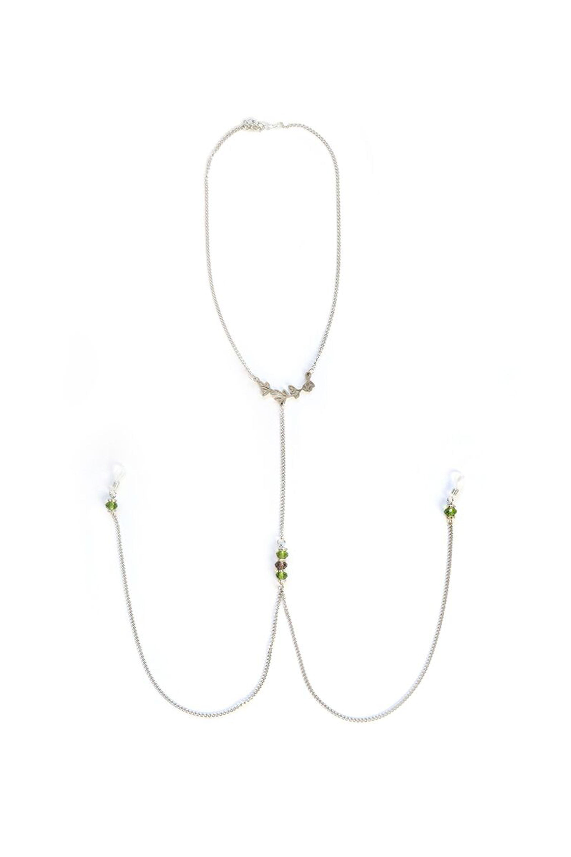 Украшение на грудь Silvestra