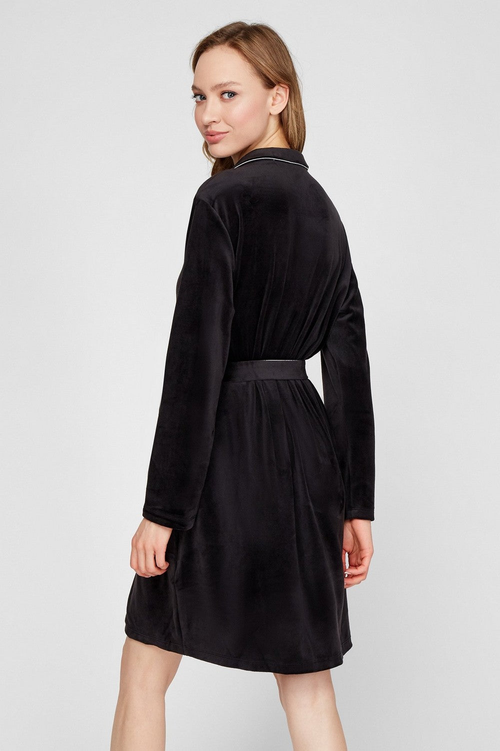 Халат из велюра 7025-6753 black