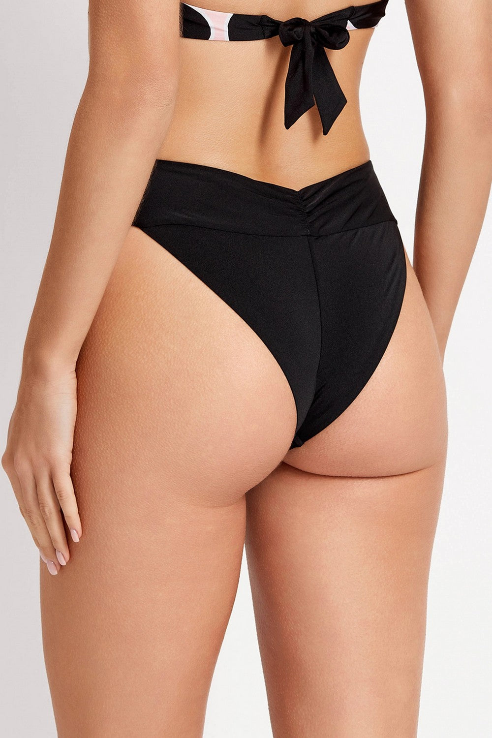 Плавки бразилиана с драпировкой 999-221 black