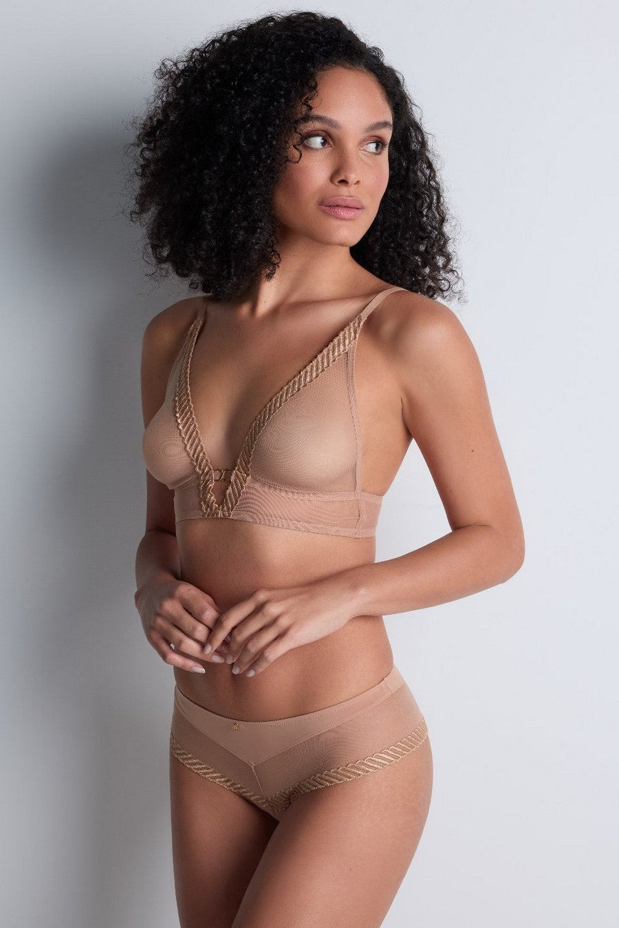 Шортики с микросеткой 4M70 Sheer Emotion sand