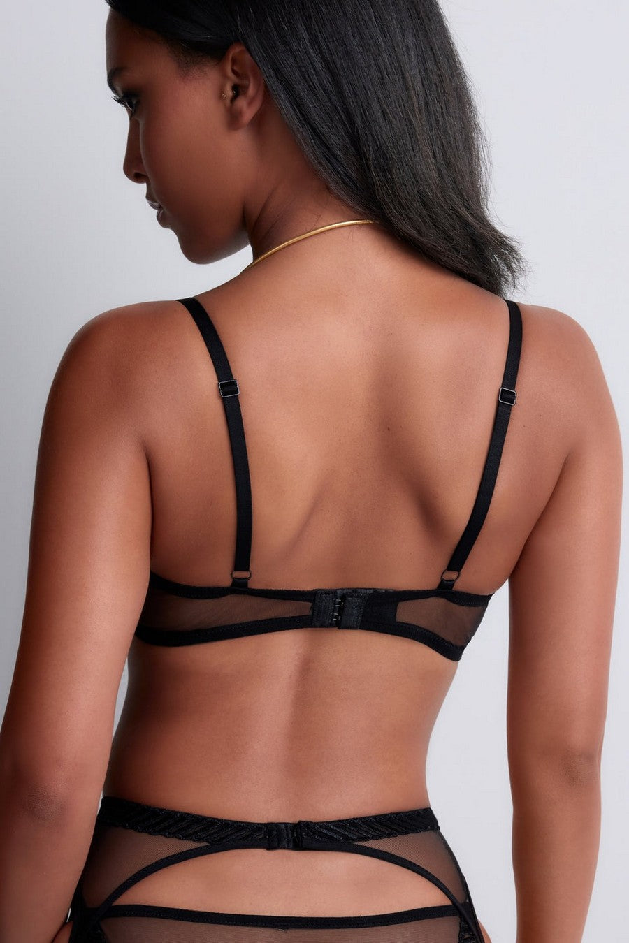 Бюстгальтер на косточках 4MF14 Sheer Emotion black