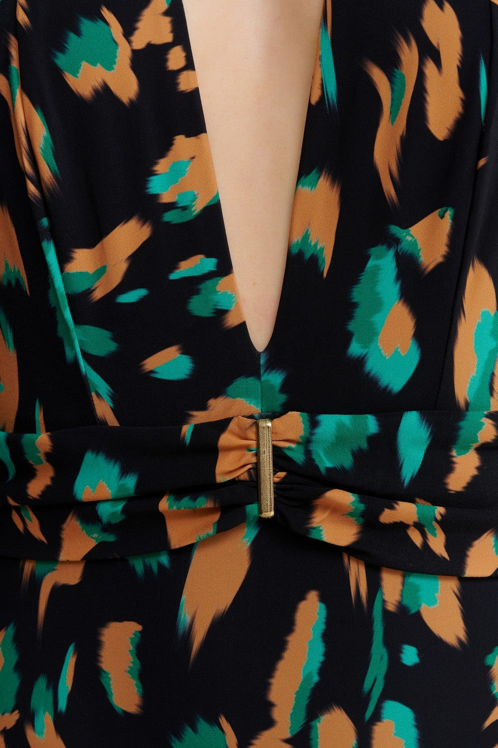 Сдельный купальник с принтом 4V67 Feline Energy green panth