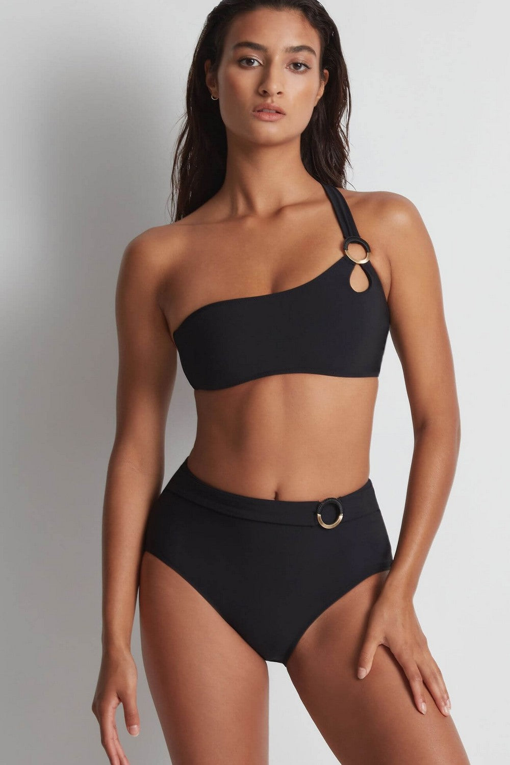 Купальный топ на одно плече LT03 Secret Cove black