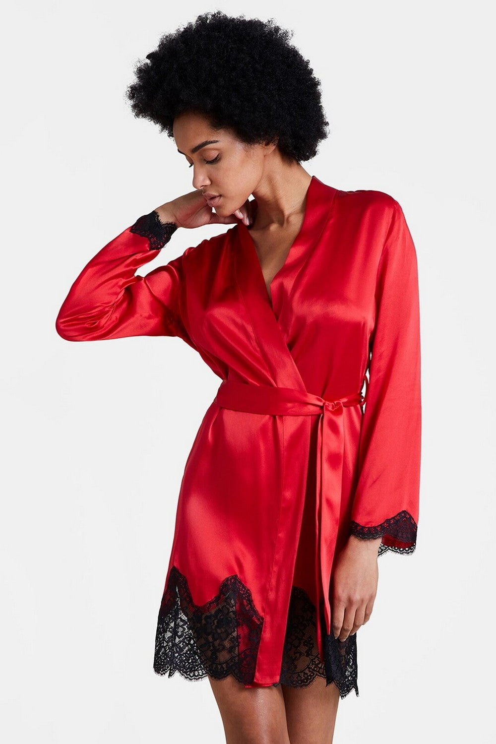 Шелковый халат с кружевом QS65 Toi Mon Amour rouge passion