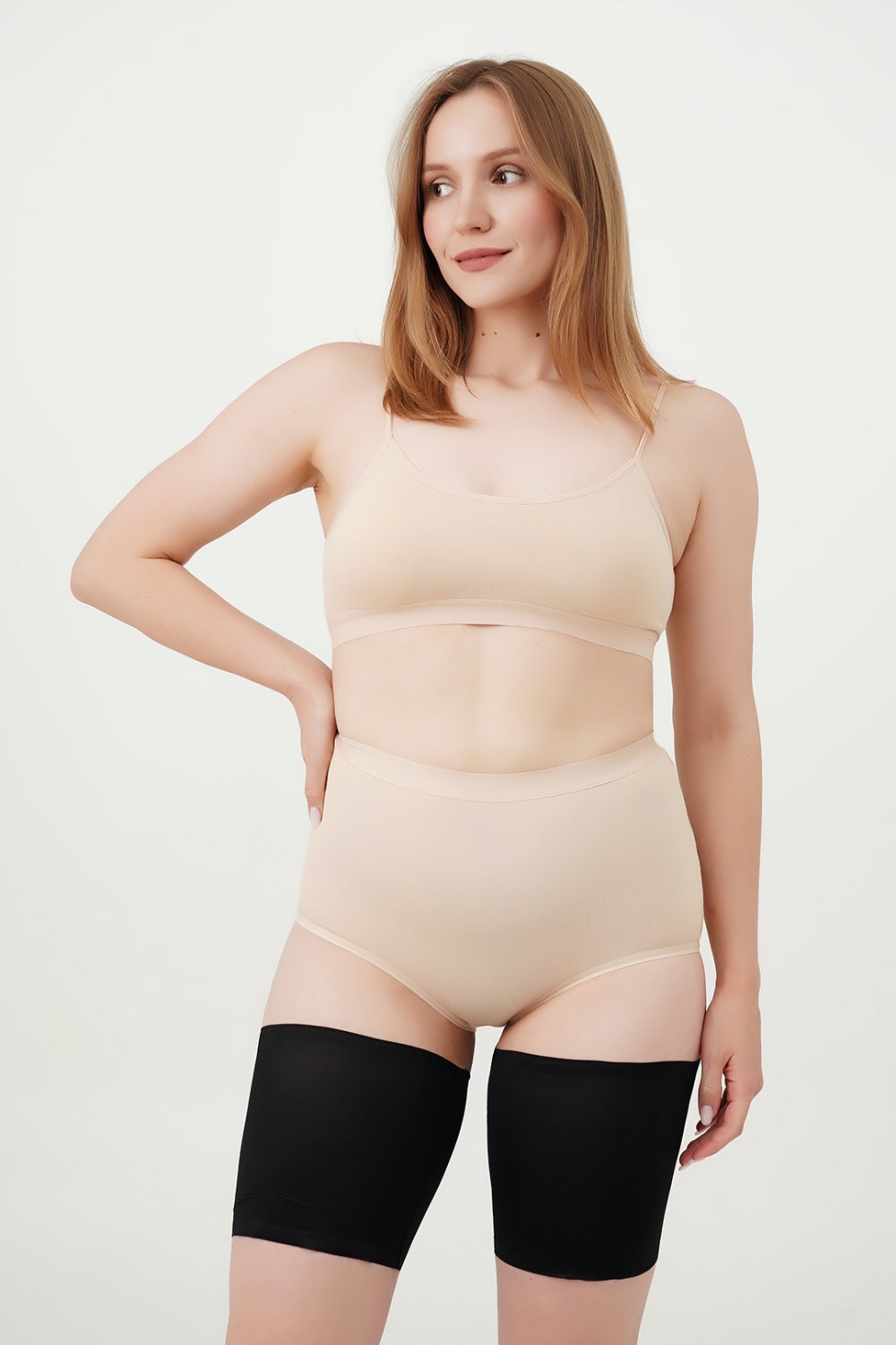 Гладкие бандалетки на бедра Bahips black