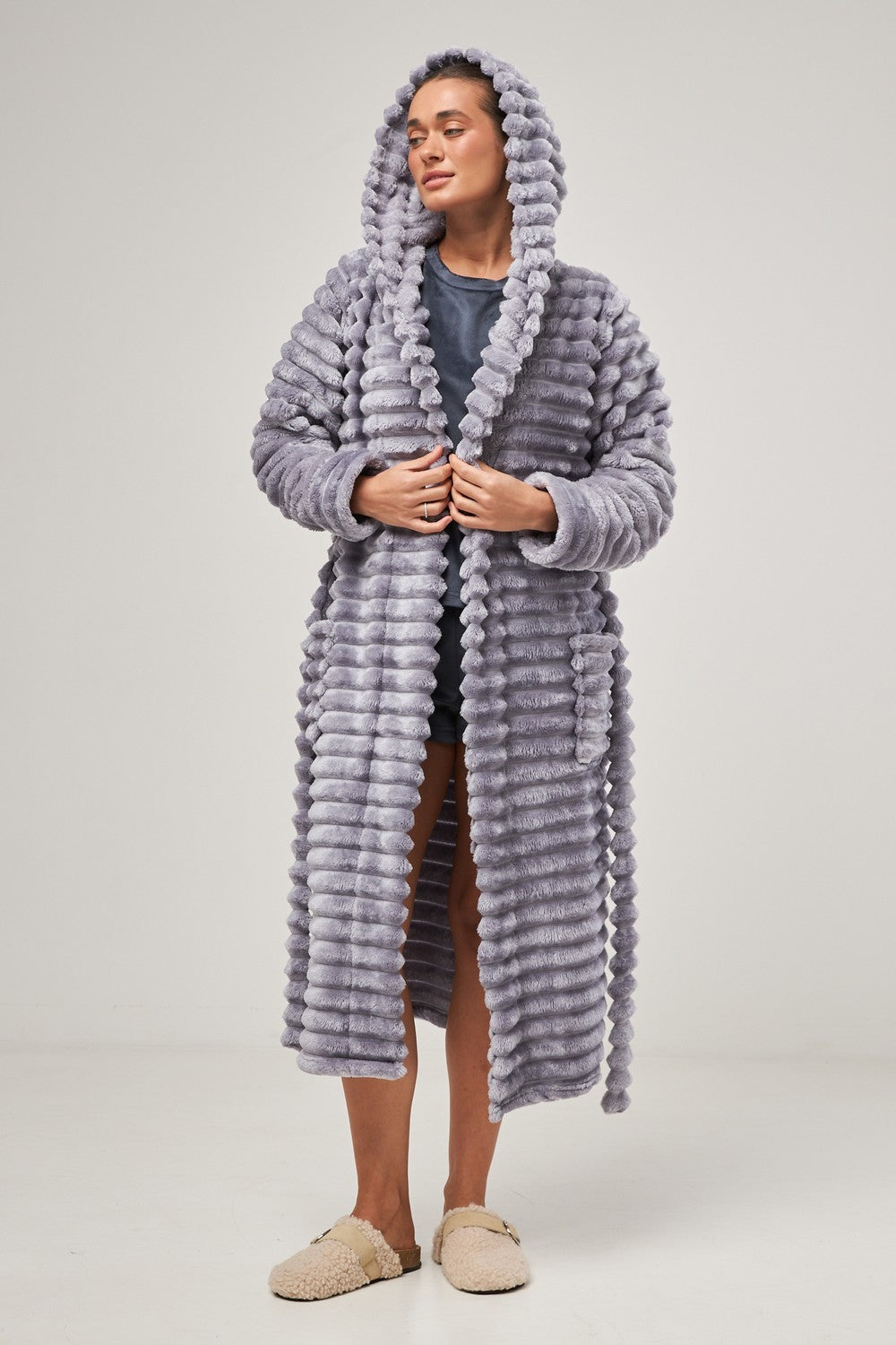 Халат из велсофта с капюшоном 0227/1 lavender sharpei