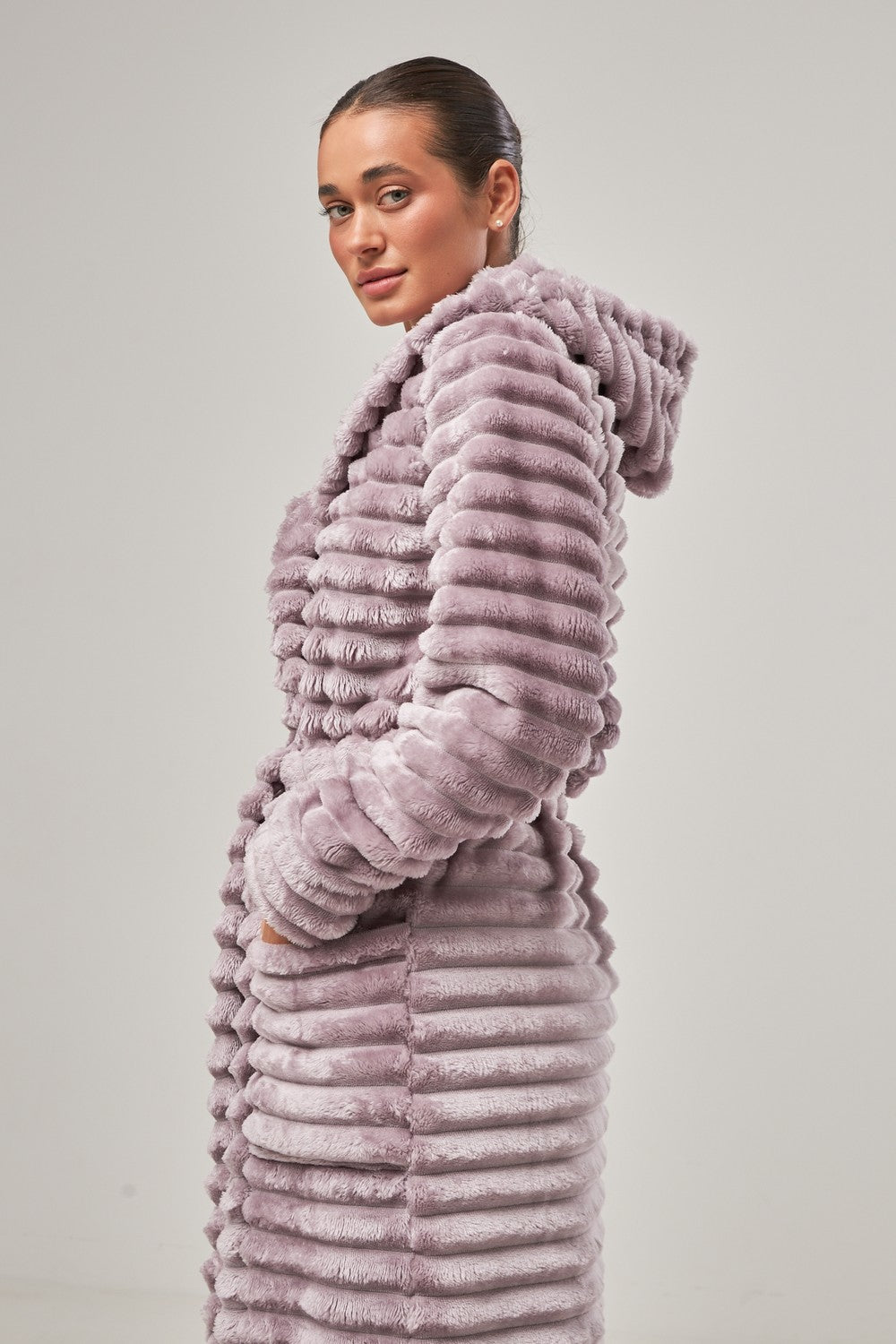 Халат из велсофта с капюшоном 0227/1 light lilac sharpei