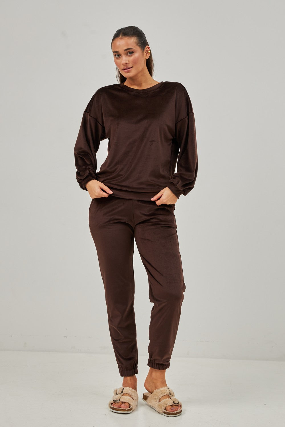 Плюшевый комплект для дома 0332/333 dark chocolate