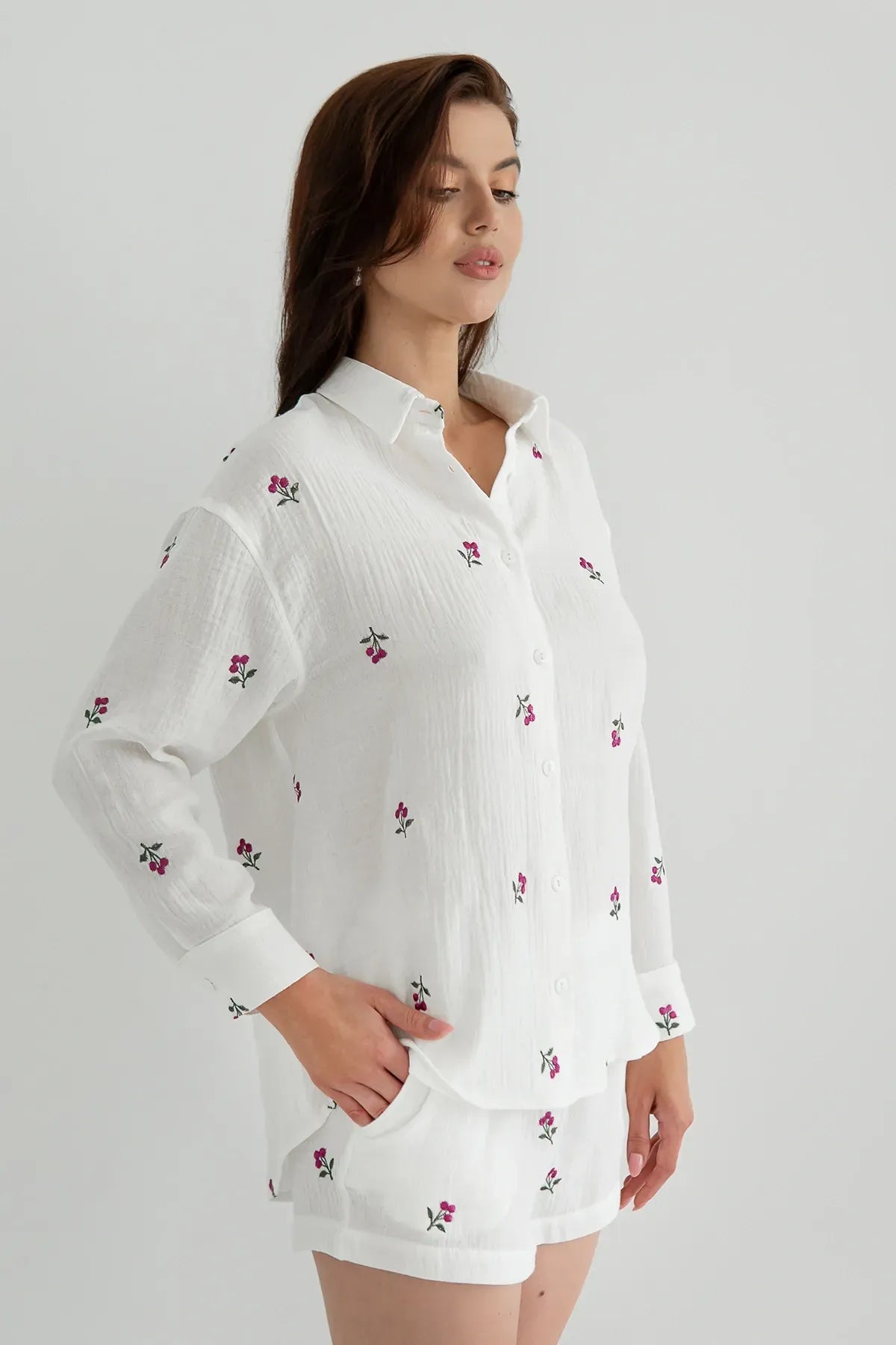 Рубашка из муслина с вышивкой Blueberry ML0058-39-60