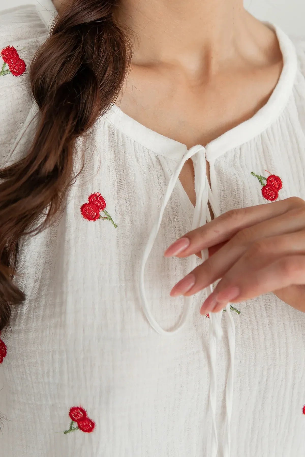 Рубашка из муслина с вышивкой Cherry ML0085-38-60