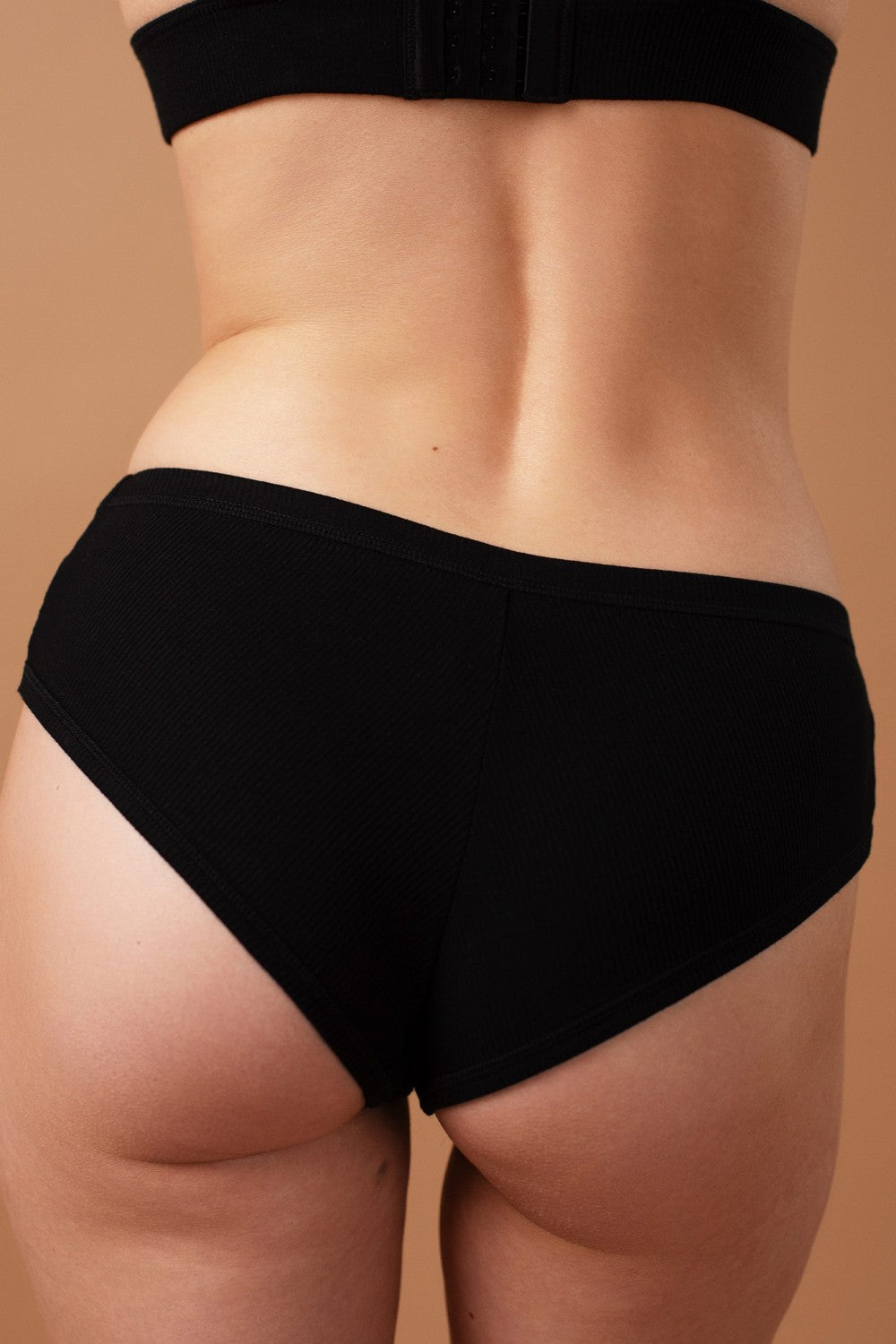 Шортики в рубчик SLZ25302003 black