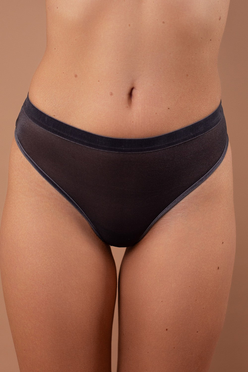 Блестящие трусики бразилиана SLZ25502003 dark grey