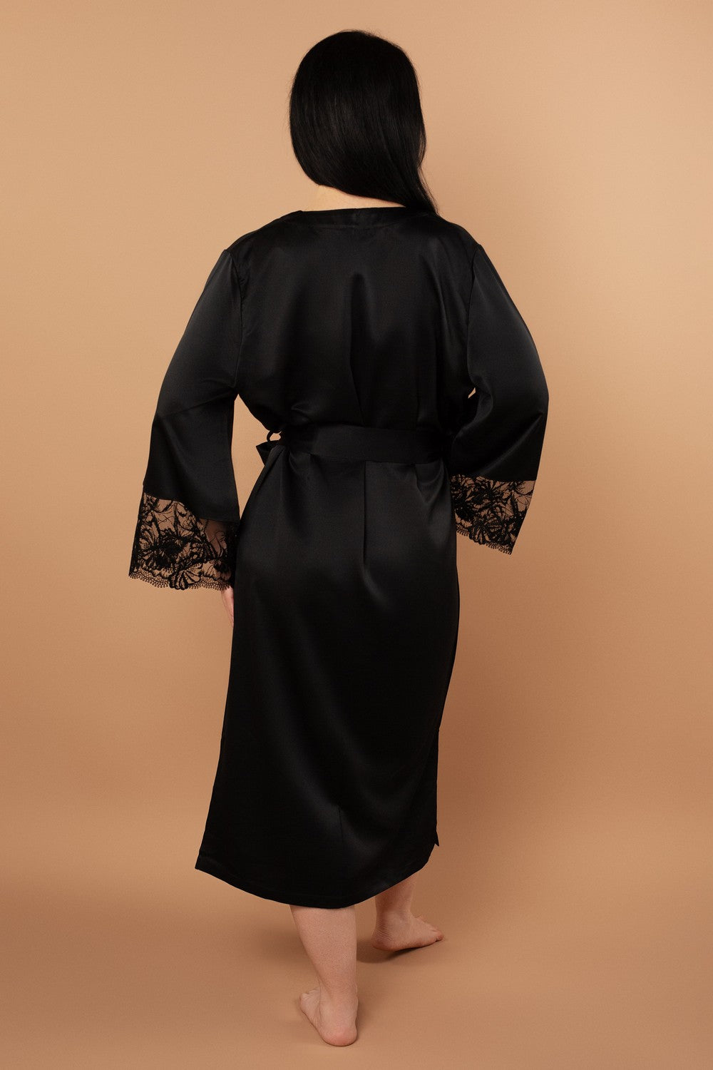 Сатиновый халат с кружевом SLZ25805001 black