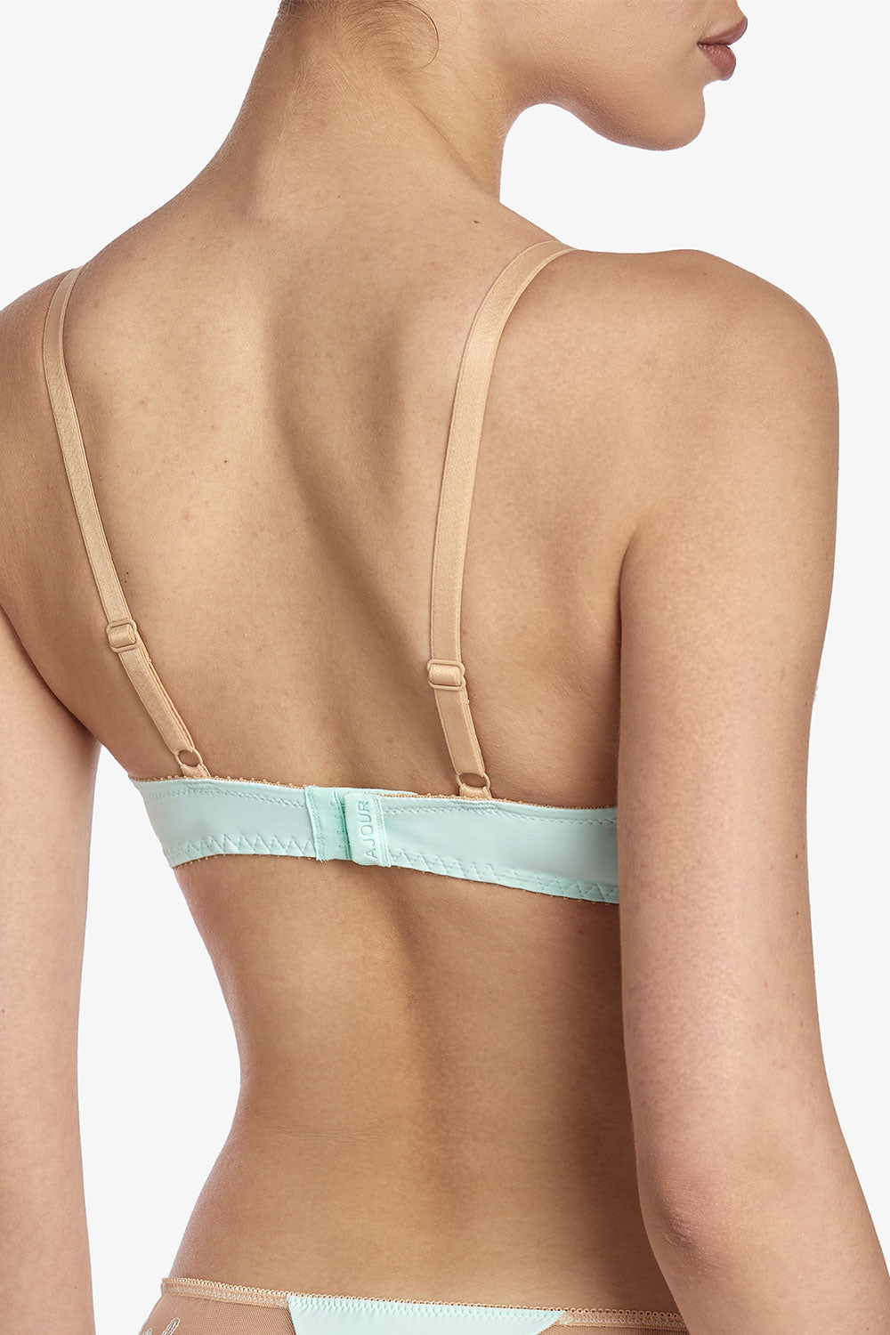 Полудублированный бюстгальтер с вышивкой Вайб БМ16 mint