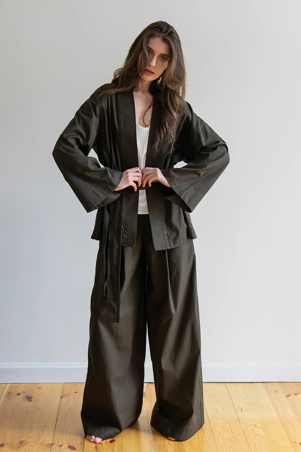 Льняные брюки Military LN0072-15-09