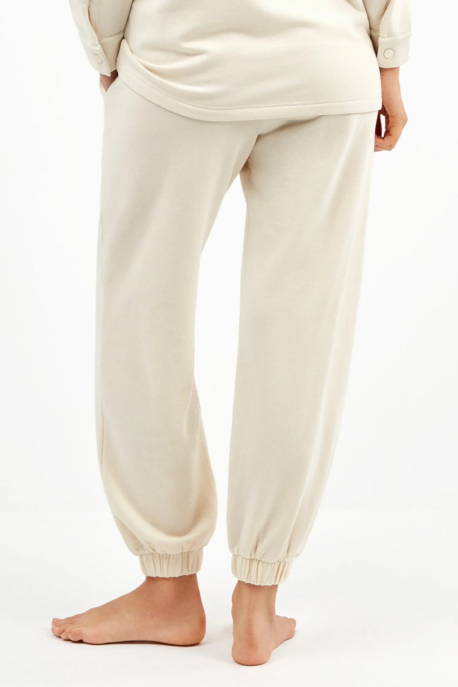 Трикотажные брюки-джоггеры 2/70008 beige