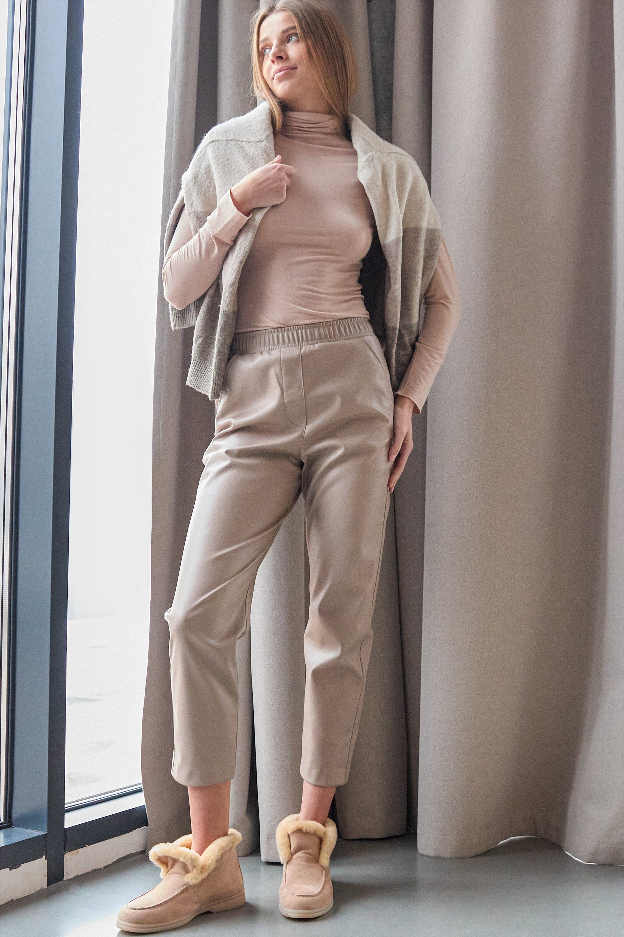 Укороченные брюки L2000 latte