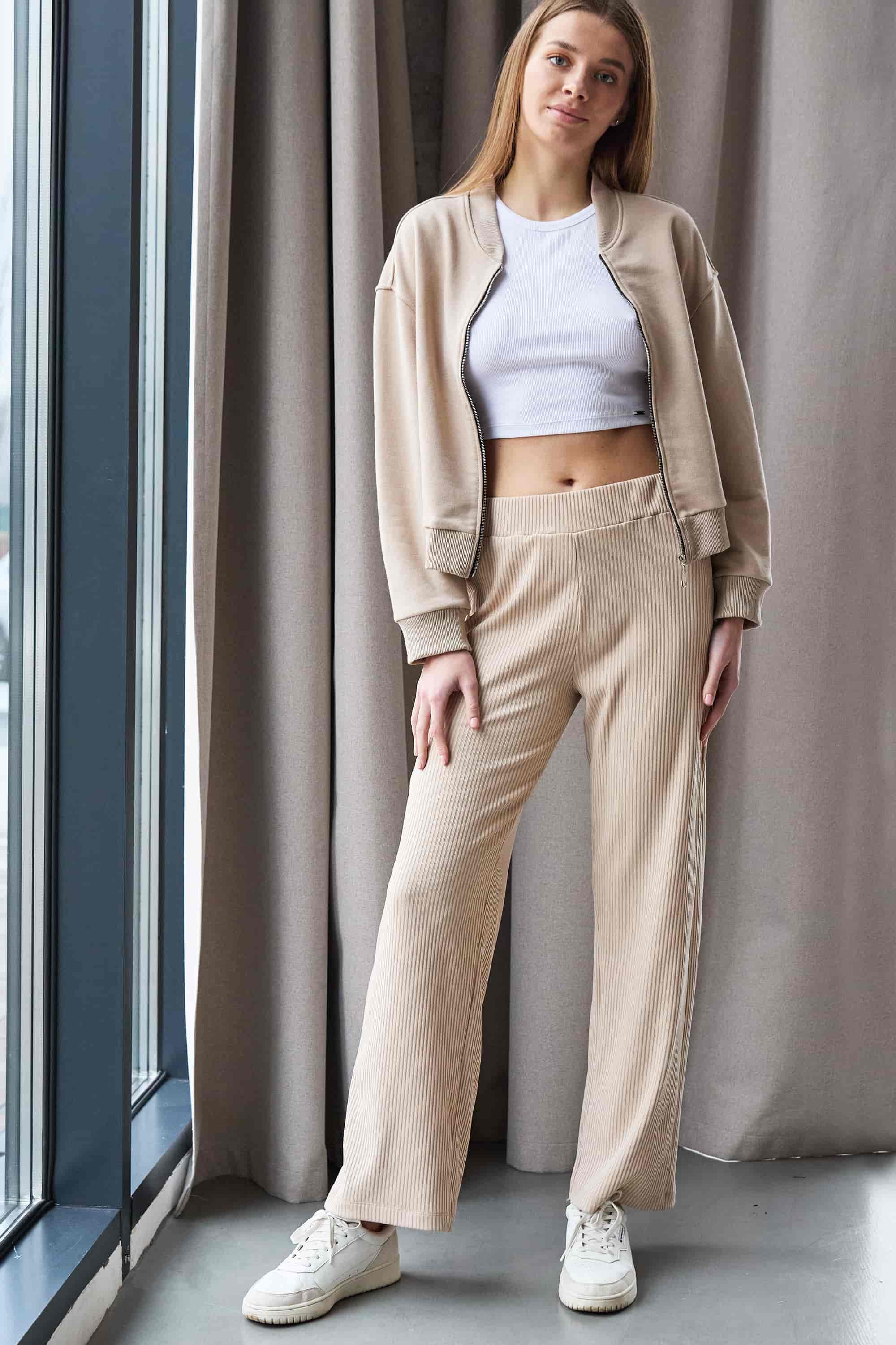 Брюки в рубчик L2002 Rib Viscose beige