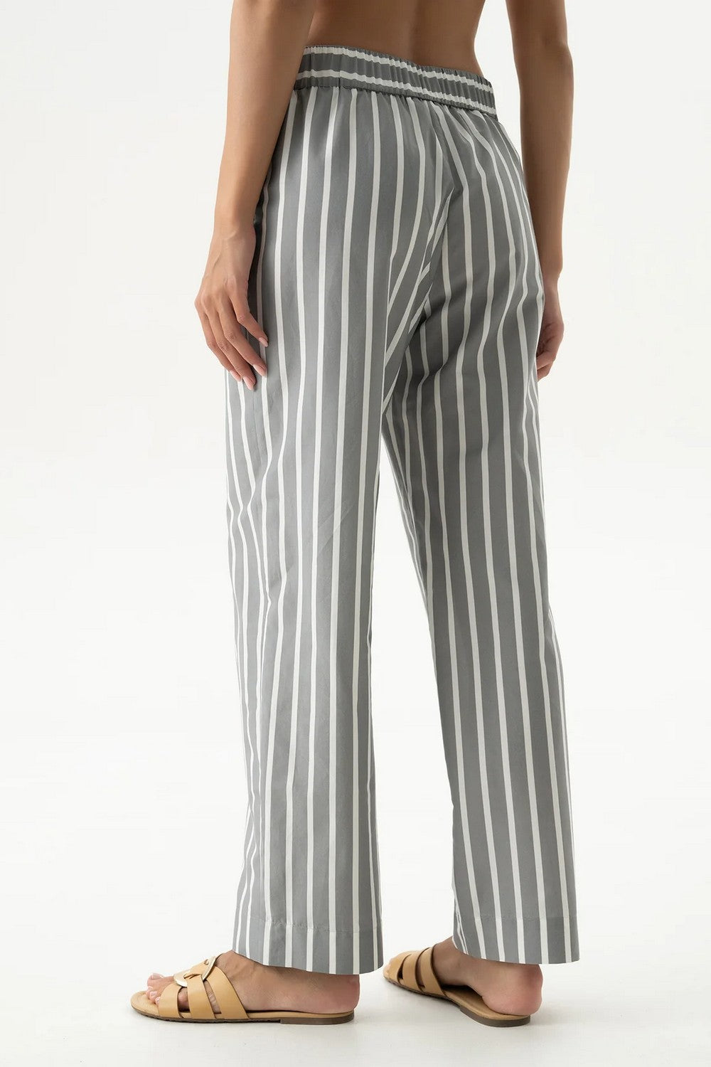 Хлопковые брюки 251204-06 Strapped Cotton quiet gray