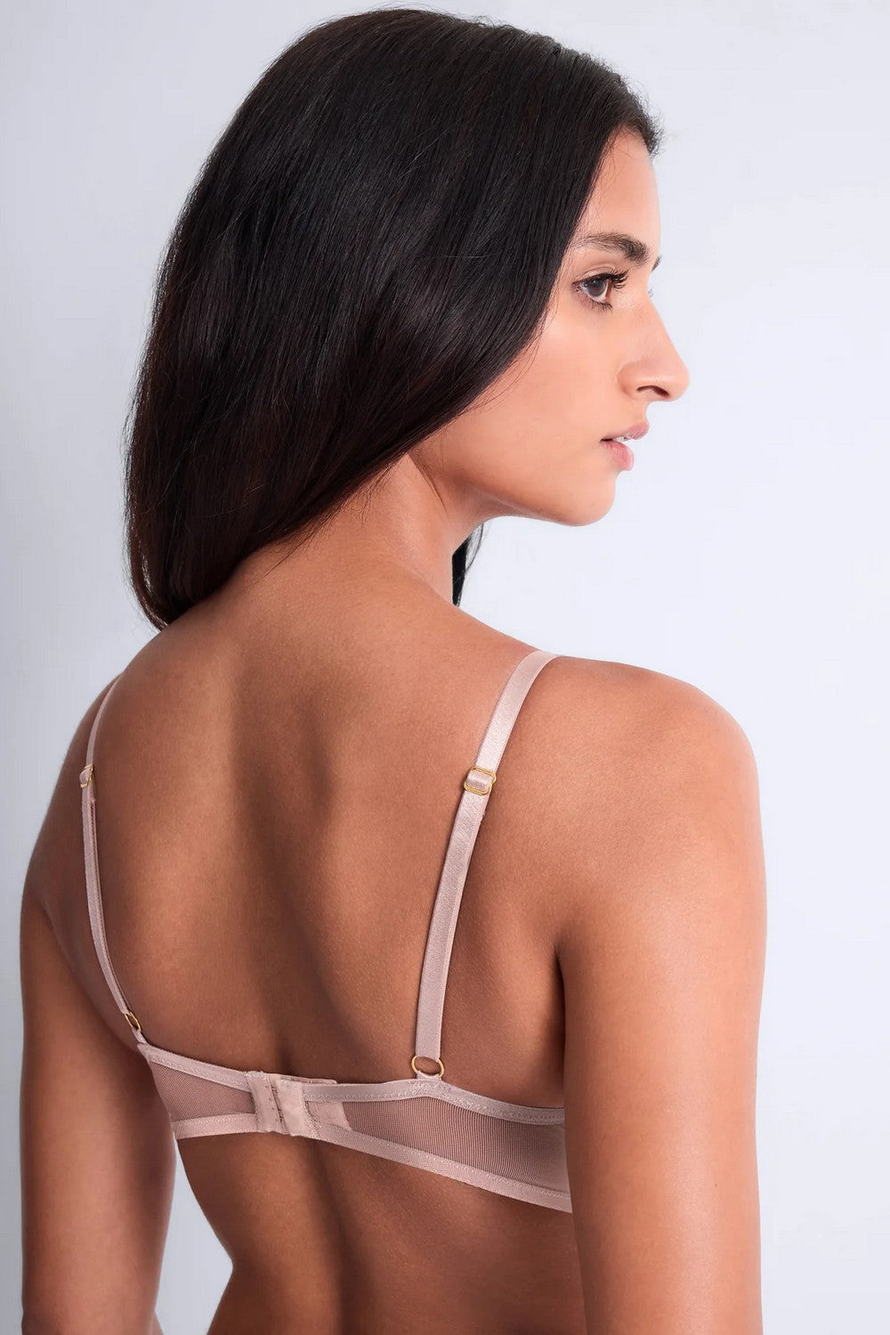 Бюстгальтер с вышивкой 6DN81 Cosmic Romance sand rose