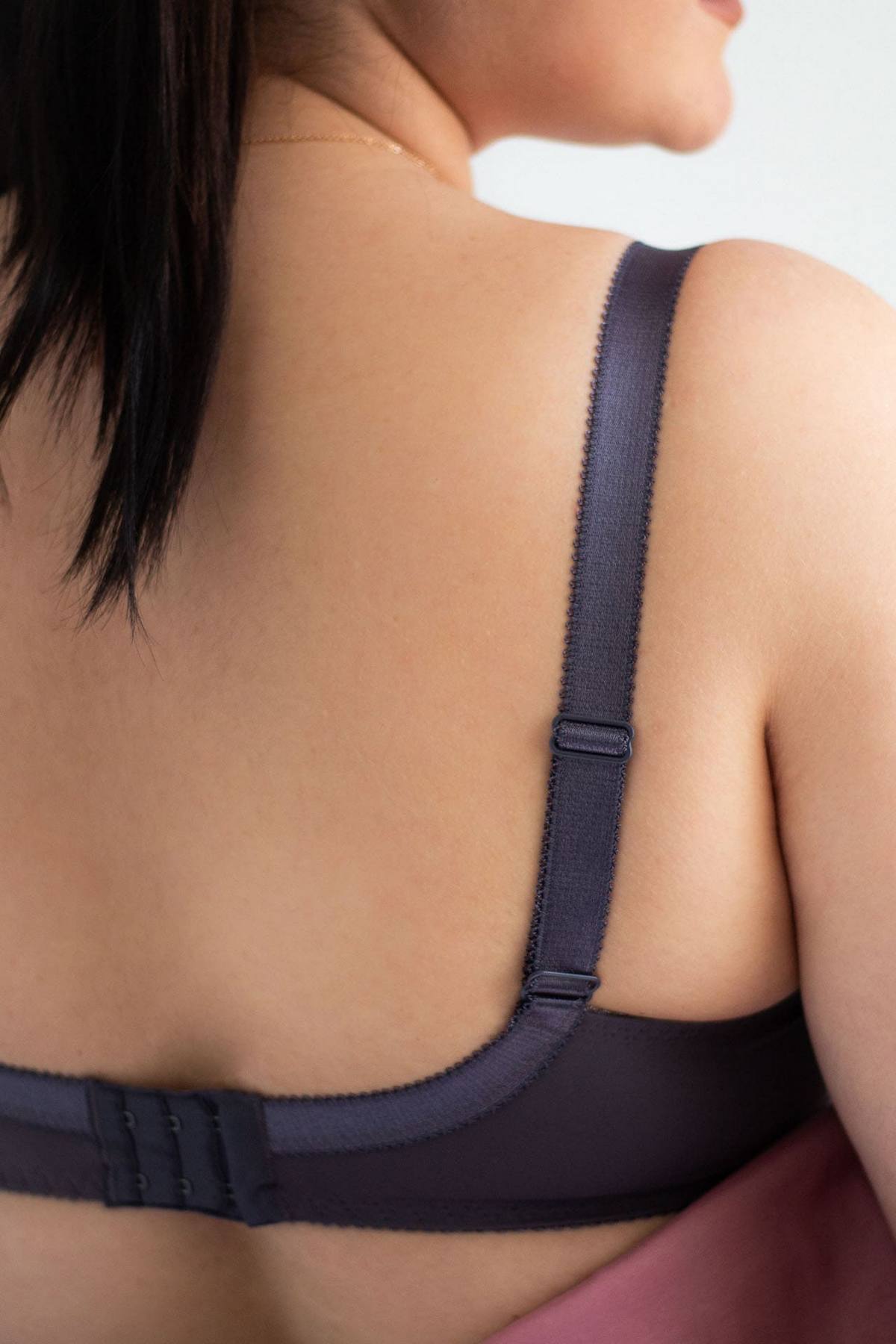 Полудублированный бюстгальтер H38-17-L lilac mist