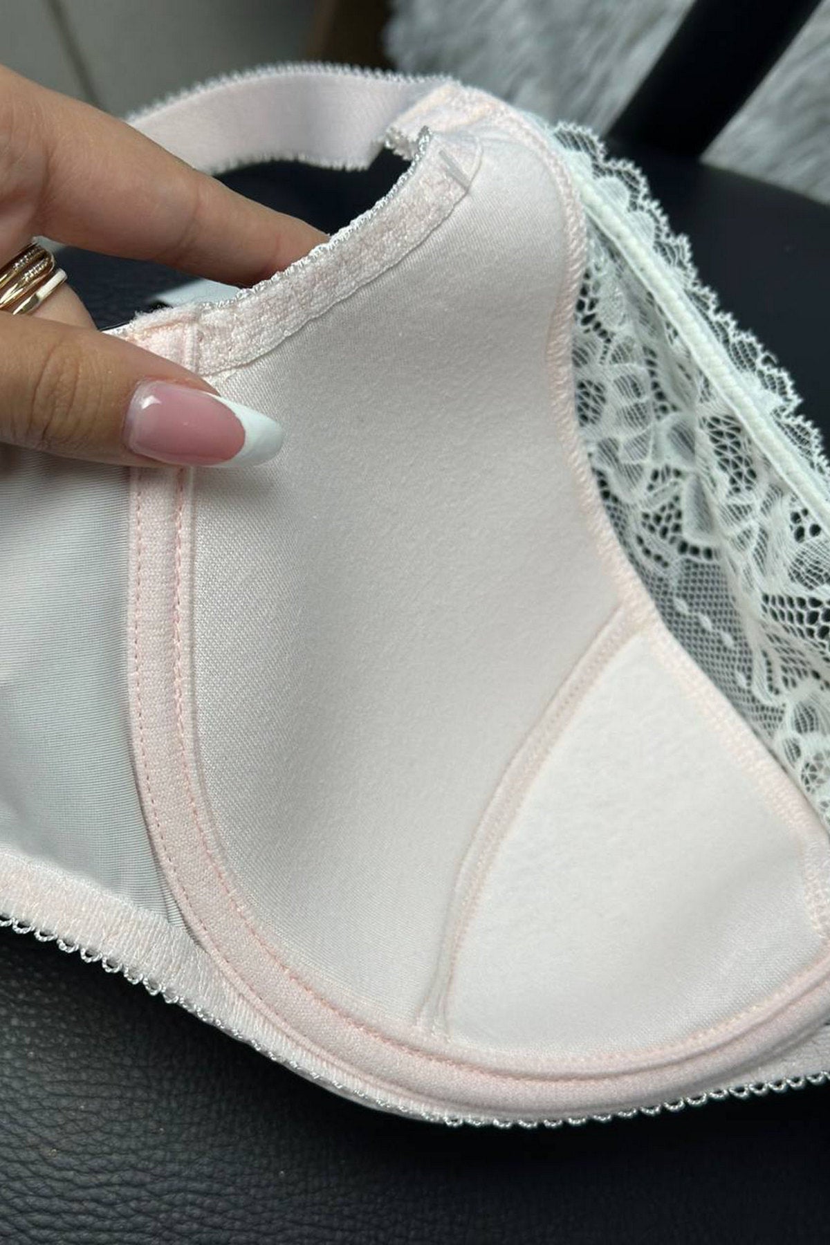 Напівдубльований бюстгальтер H38-17-L sakura