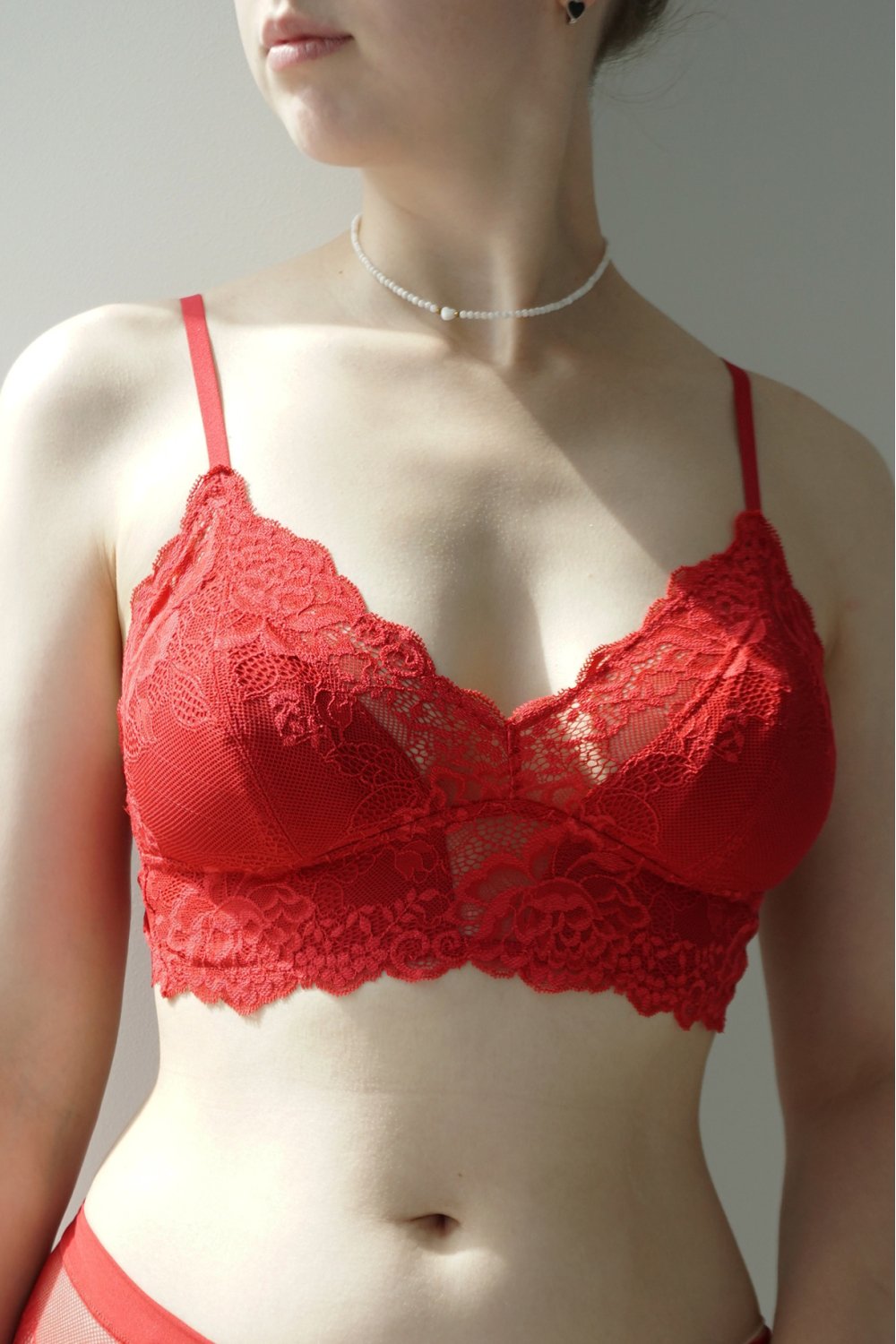 Мягкий бралет с кружевом 31926 greta red