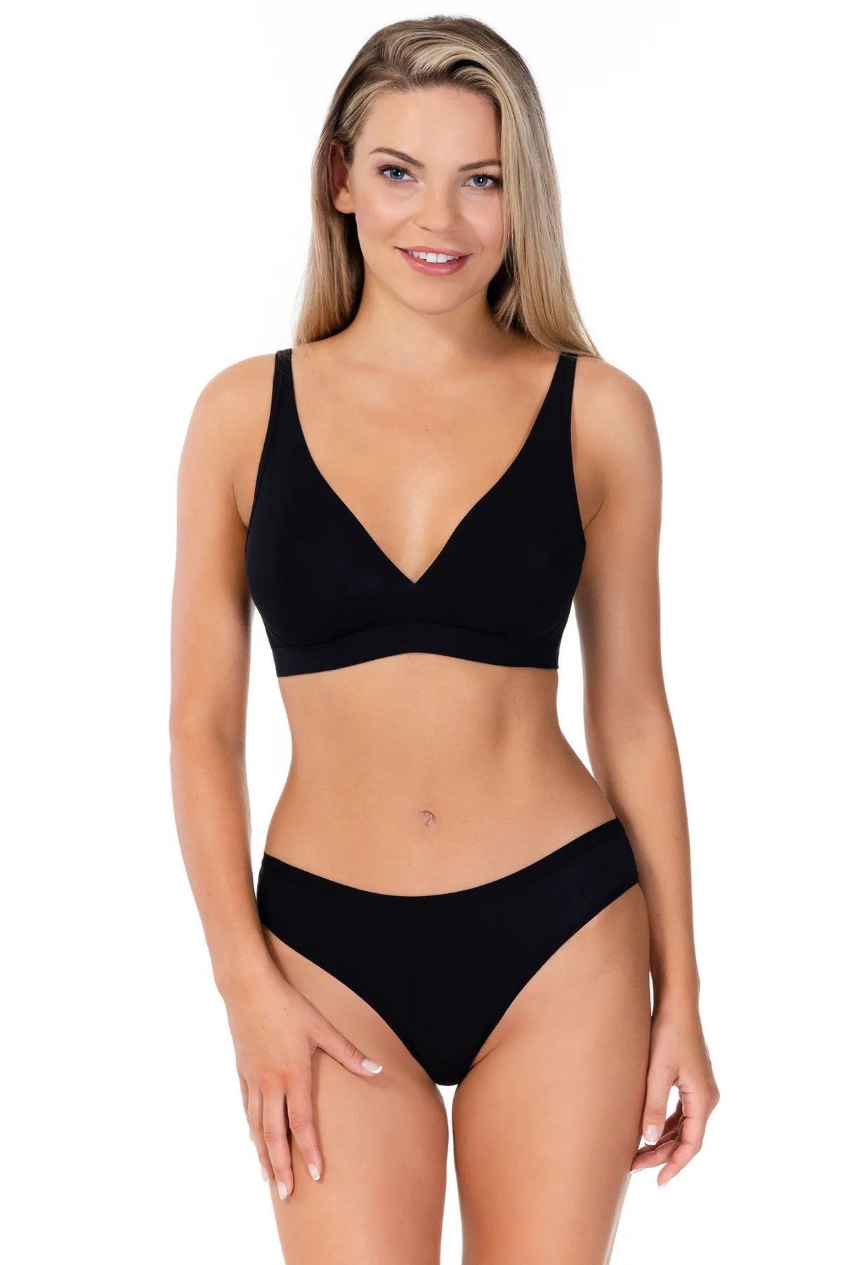 Бесшовный бюстгальтер без косточек 92H20 Shape black