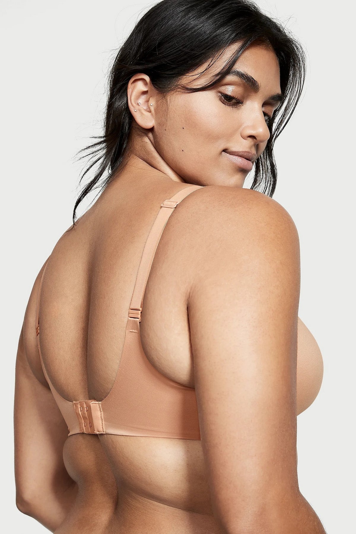 Безшовний бюстгальтер 223612125 beige Victoria`s Secret спина