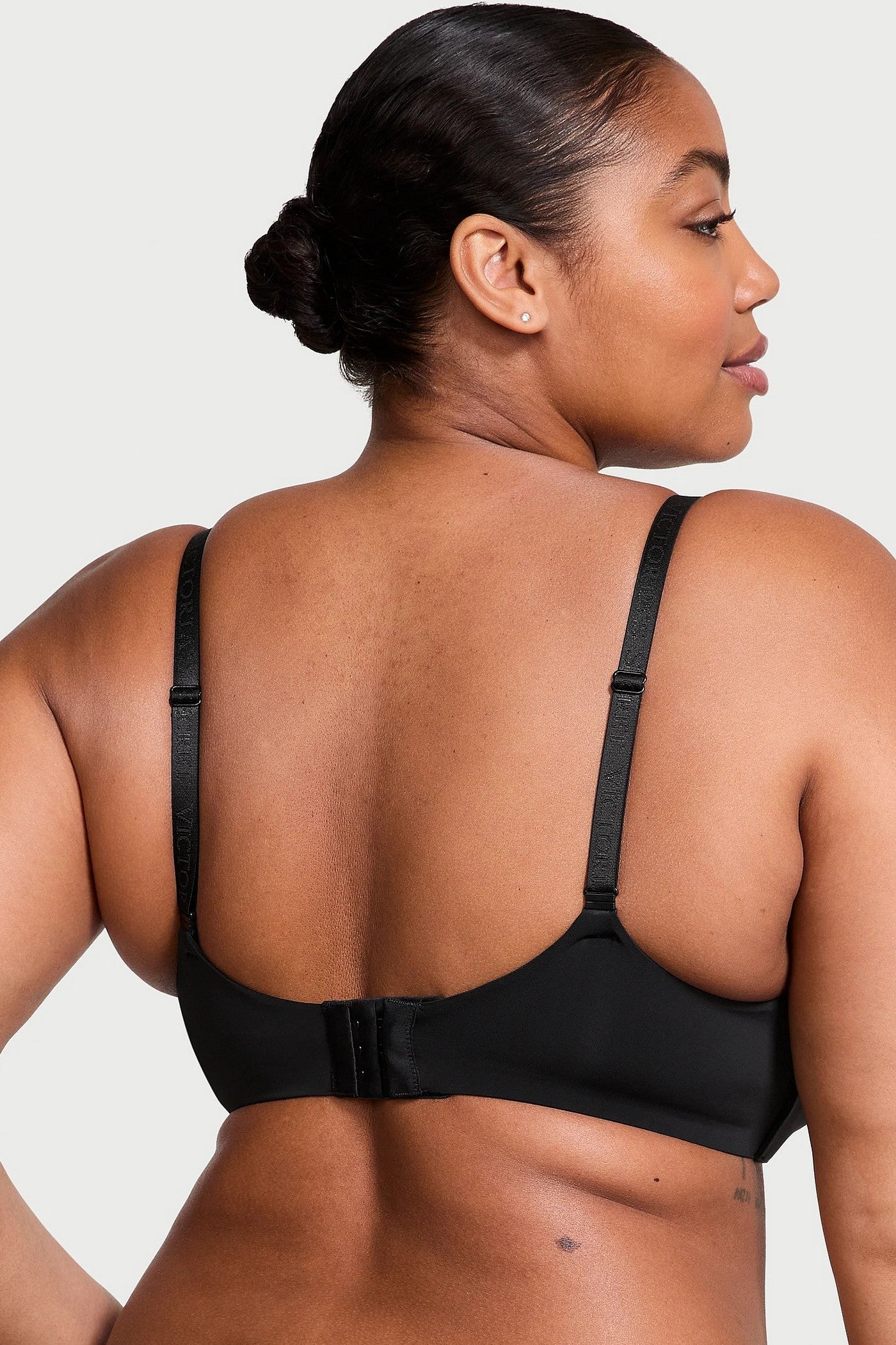 Ущільнений бюстгальтер 267991631 black Victoria`s Secret спина