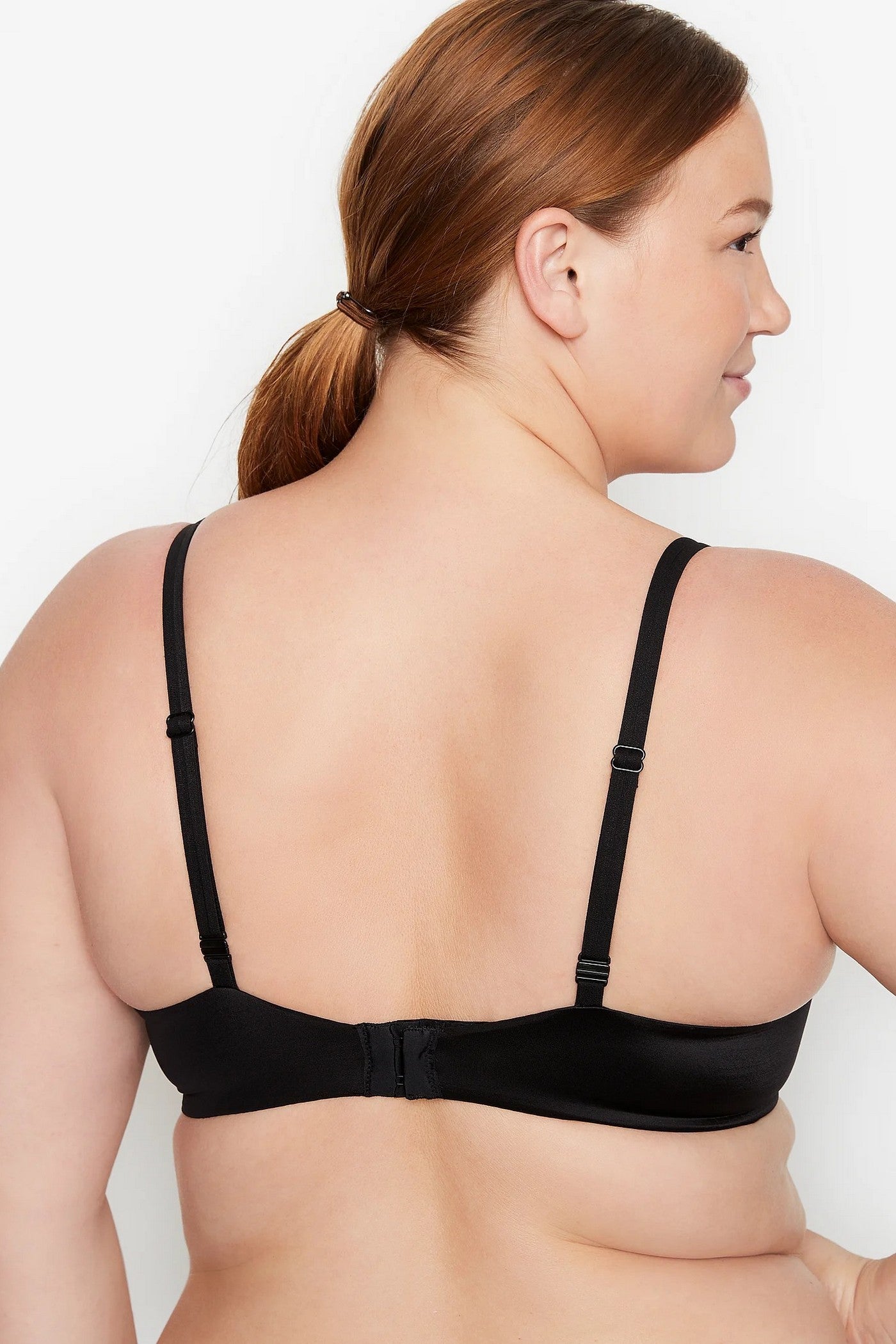 Гладкий бюстгальтер пуш-ап 55534749 black