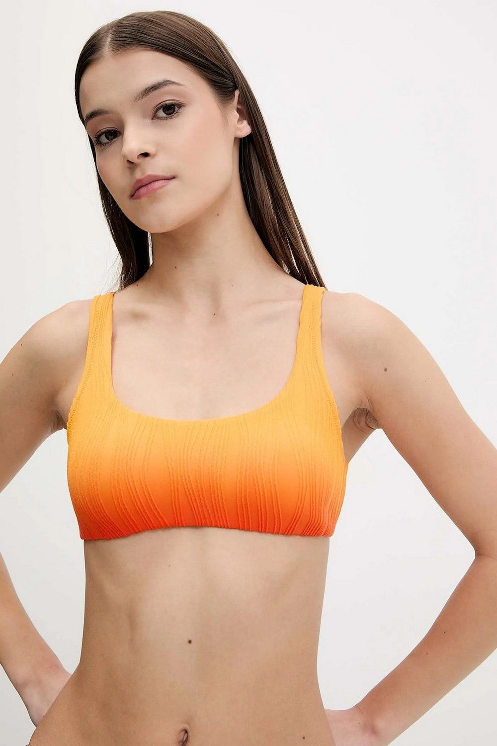 Купальный топ с мягкими чашками 12VQ0 Pulp sunrise t&d