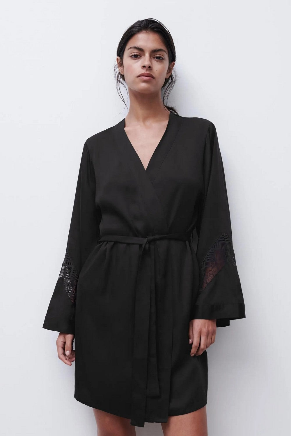 Халат с широкими рукавами 15RV0 Origins black