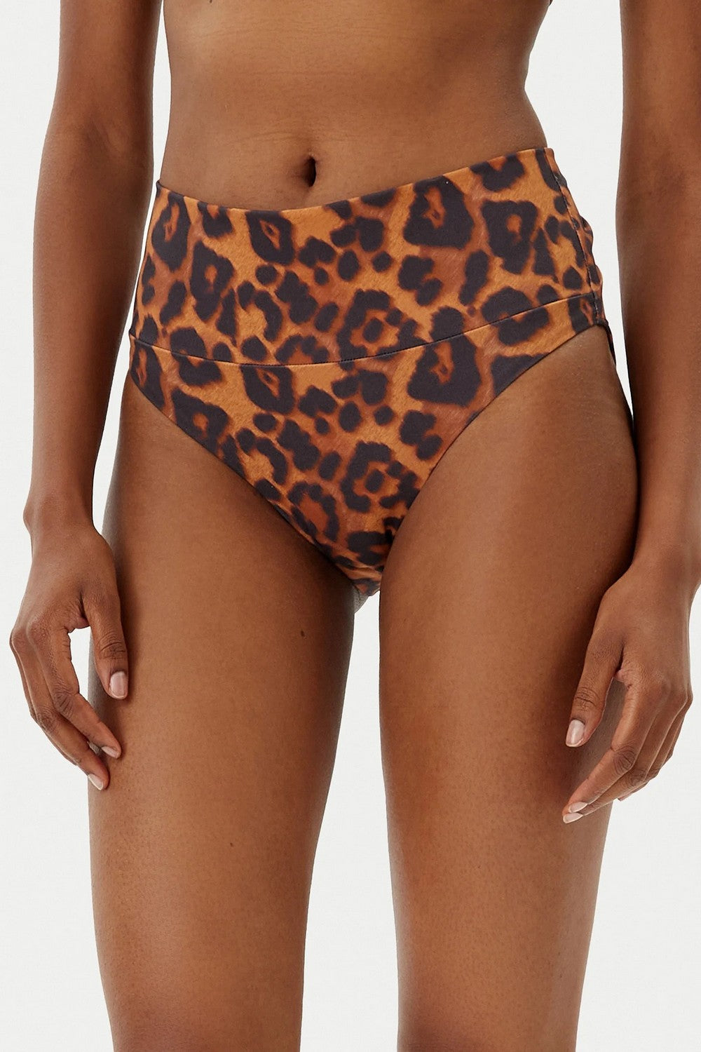 Высокие купальные плавки 17UC5 Sauvage wild leopard