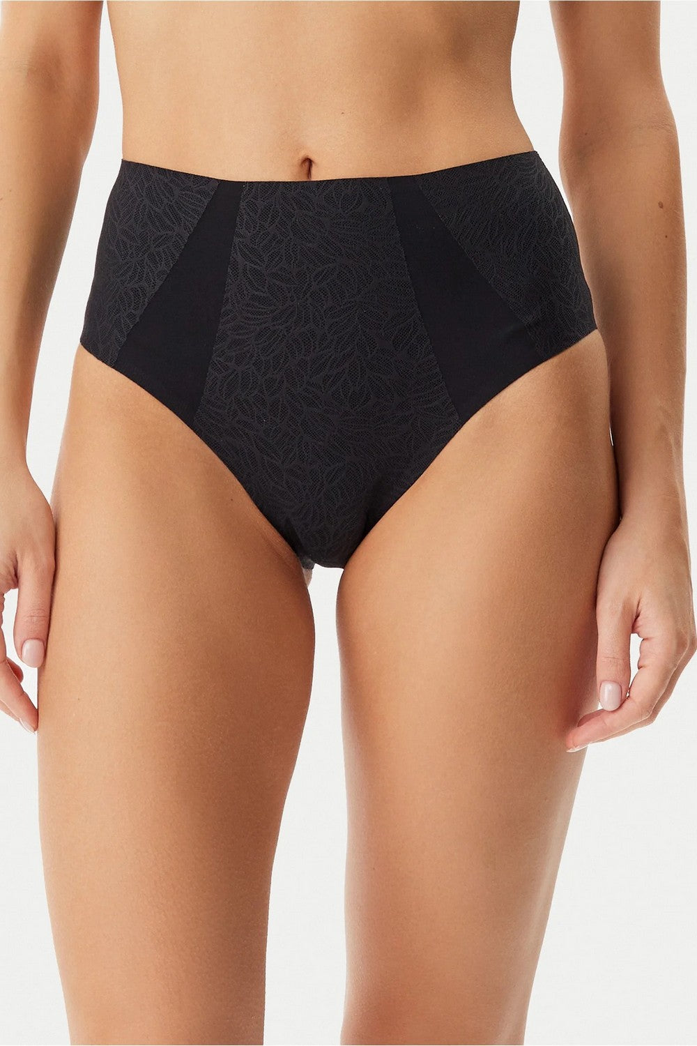 Бесшовные трусики слип 18IC5 Pure Lace black