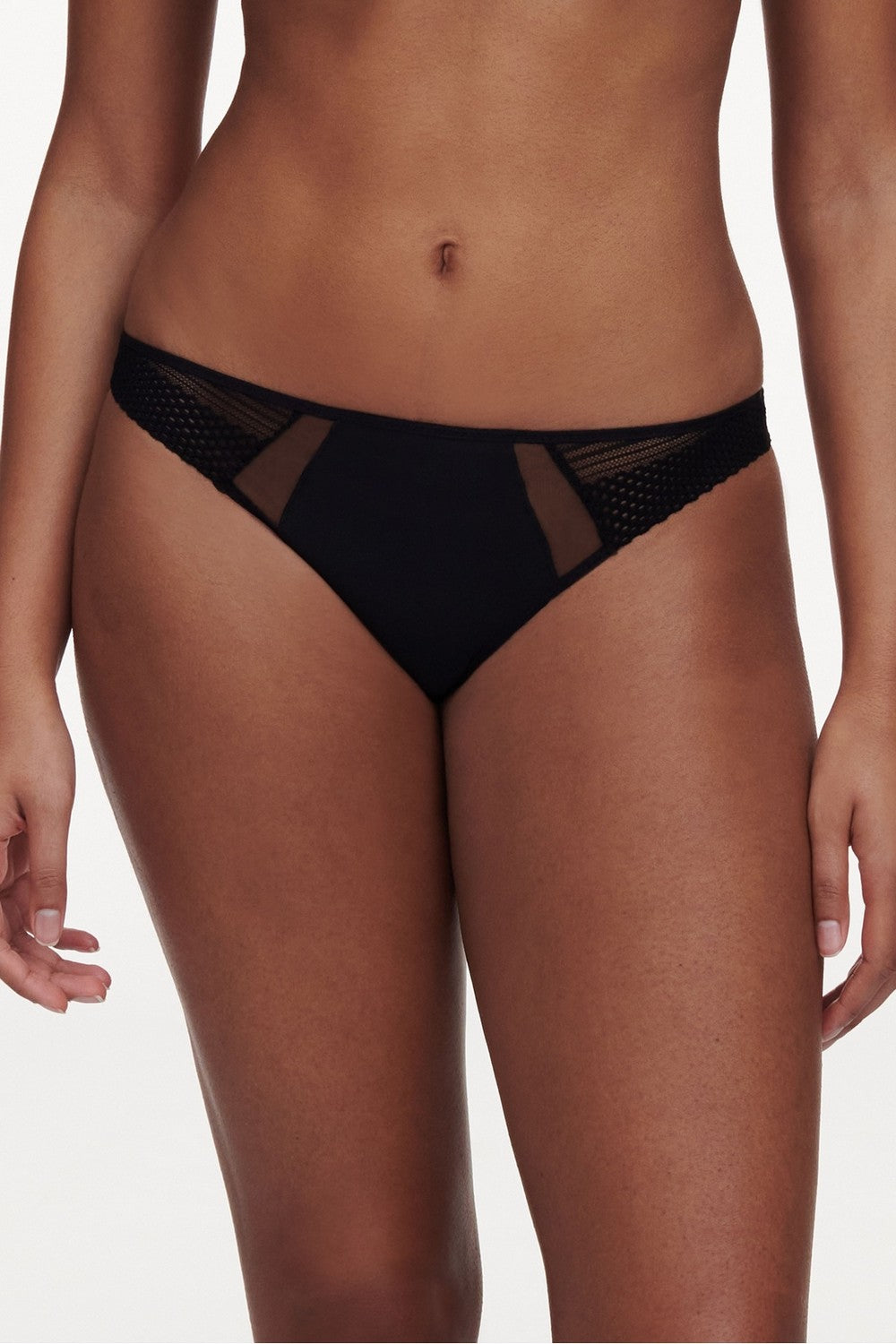 Трусики стринг с микросеткой 22AG0 Play black