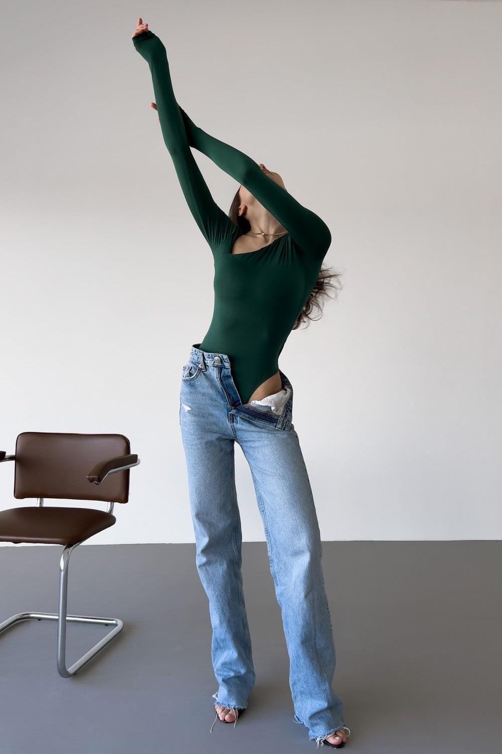 Боди из микронейлона AW22625/30 Model A green