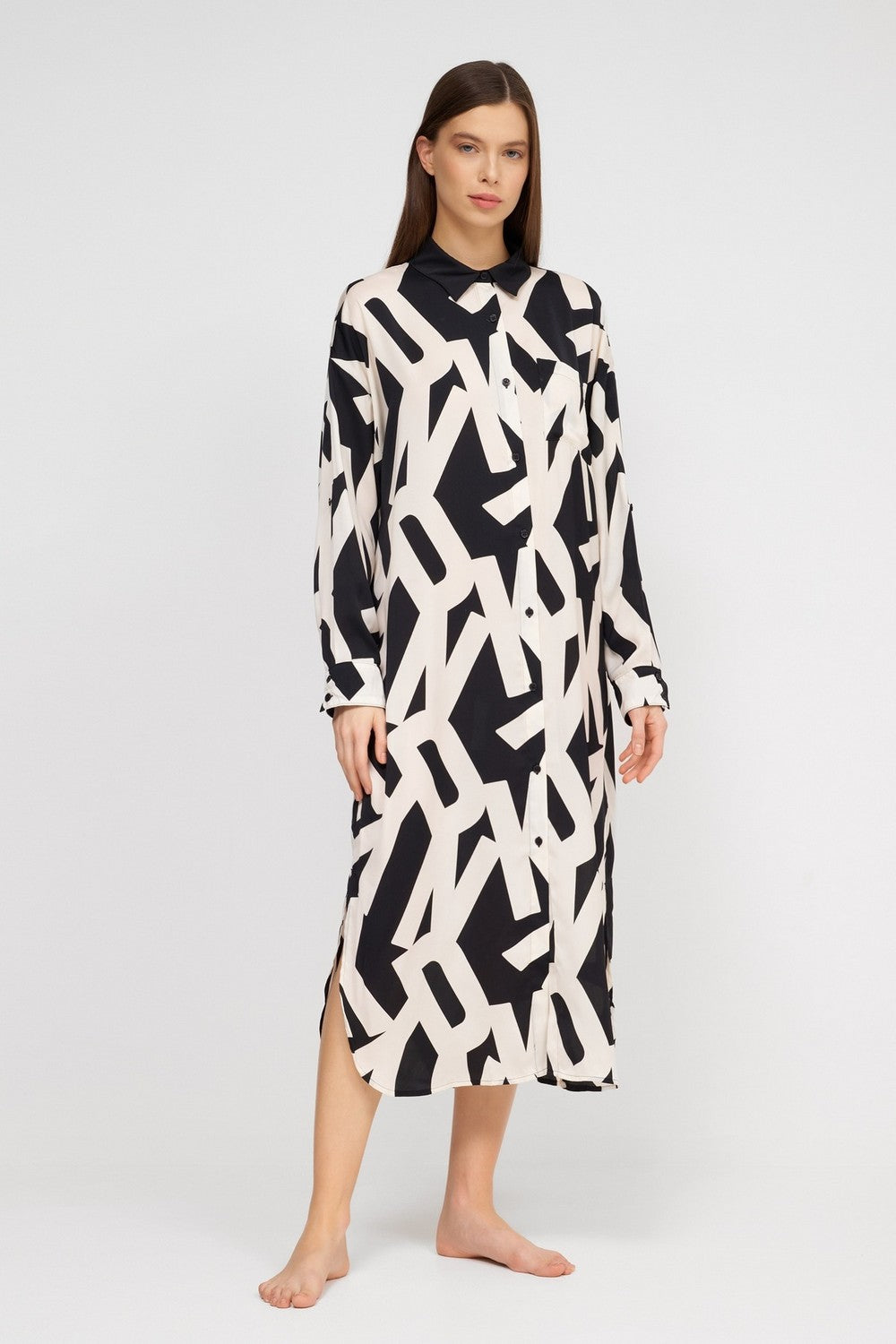 Длинный халат на пуговицах YI20019 black