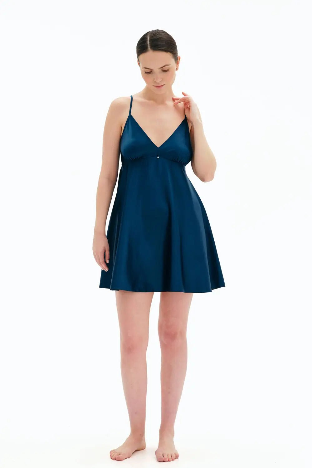 Ночная сорочка на тонких бретелях S03199 emerald