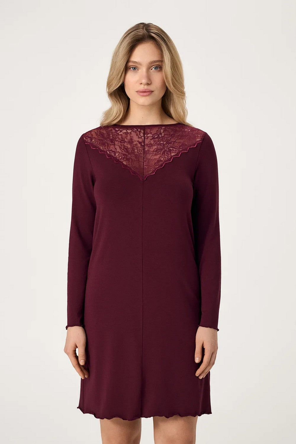 Нічна сорочка з мереживом LDM 102/27/01 Louren burgundy Ellen
