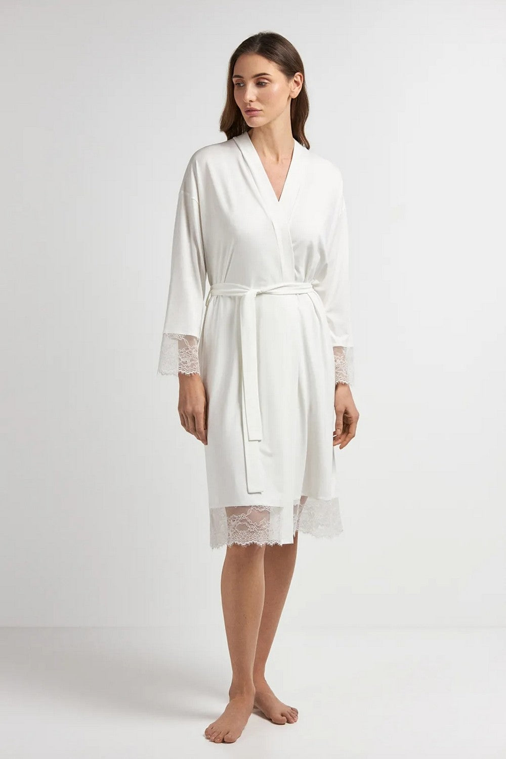 Халат з мереживом LGM 208/21/01 Beatrise milk