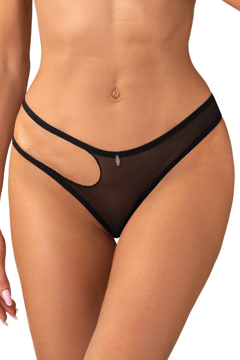 Трусики стринги с вырезом Saturis black