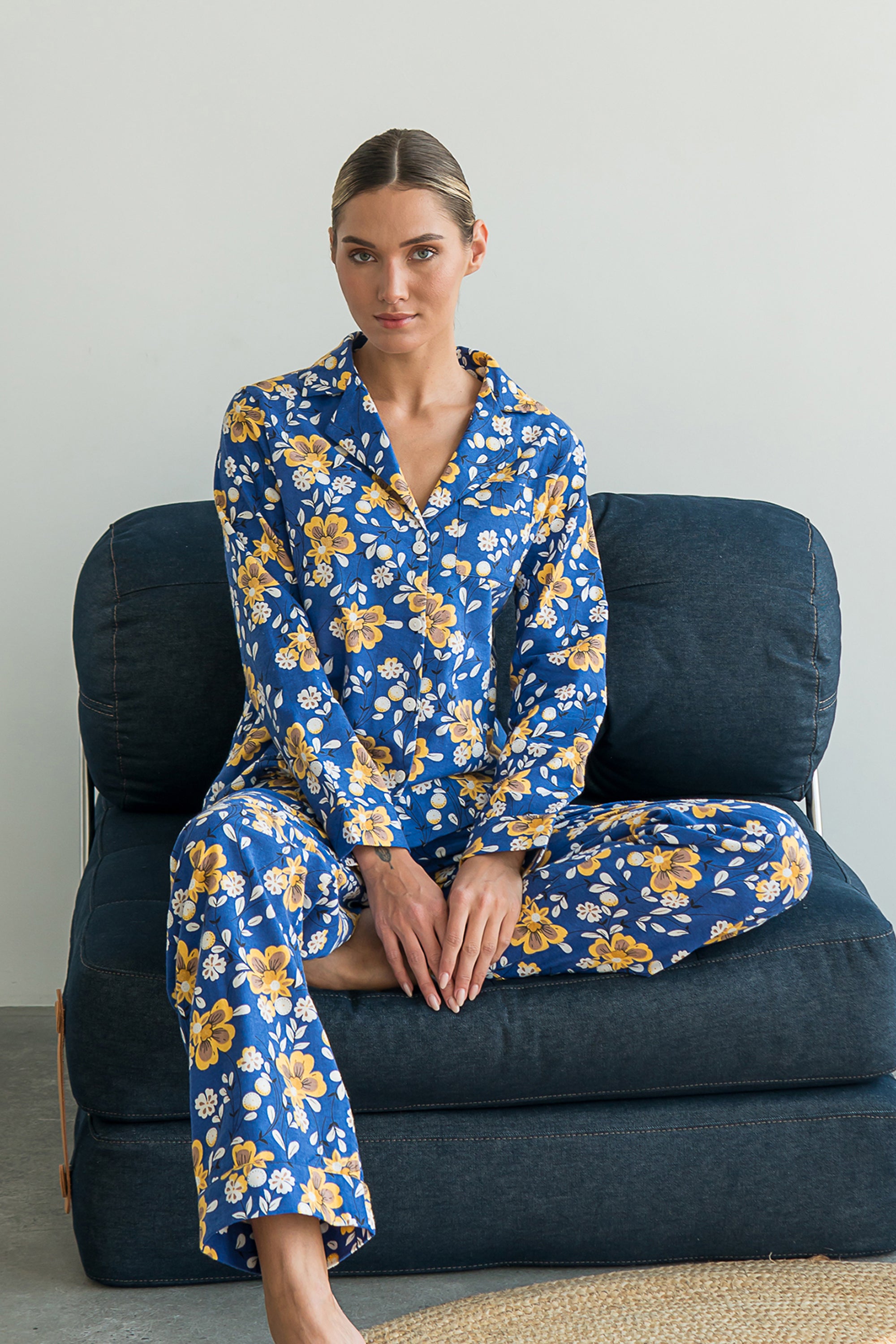 Фланелевая пижама с цветами Romano FL0057-71-69