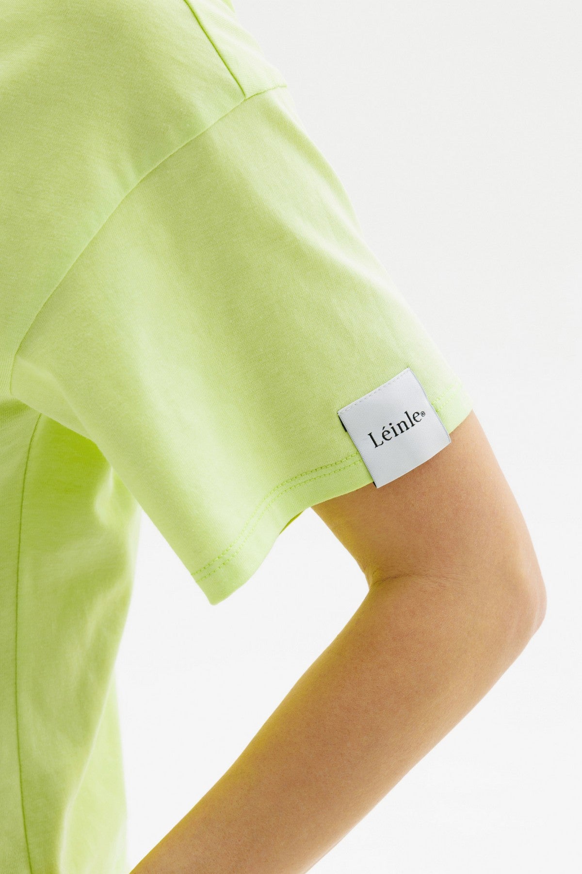 Укороченная футболка 1794/12047