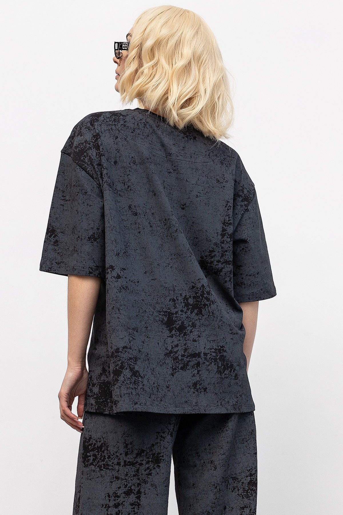 Футболка oversize Urban Eclipse D5-KHP158