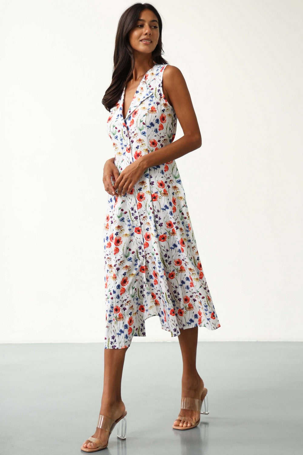 Платье на пуговицах из вискозы 23049