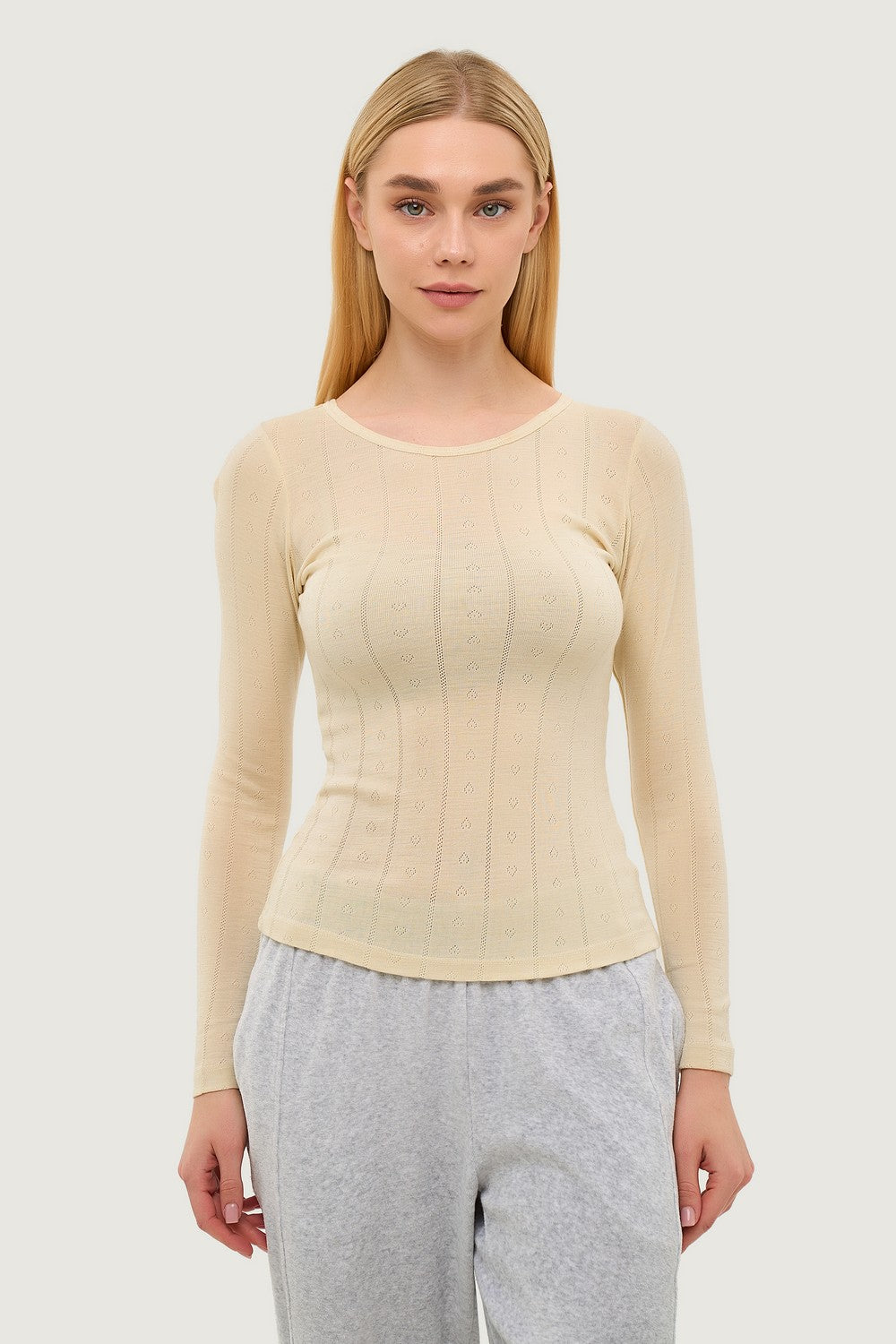 Шерстяной ажурный лонгслив 23182 milk
